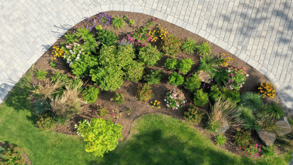 Yard landscaping DeFranco Landscaping