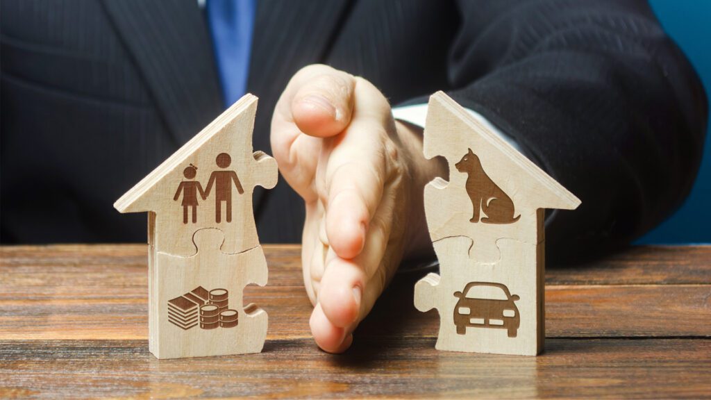 Preparing to Meet with a Divorce Attorney: Questions to Ask Yourself Before Your Initial Consultation