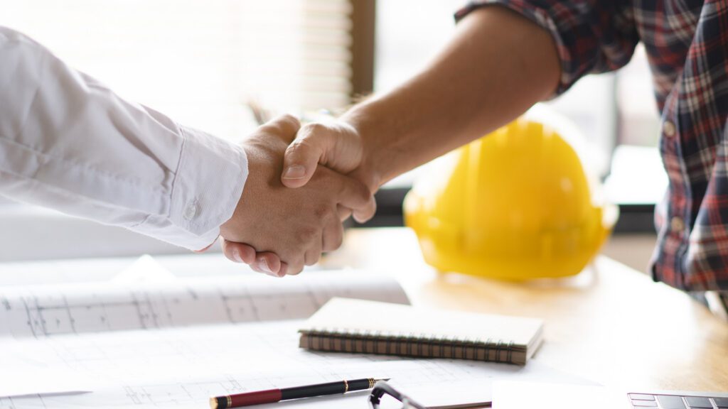 From Familiar to First Choice: How Local Customers Decide Who to Hire