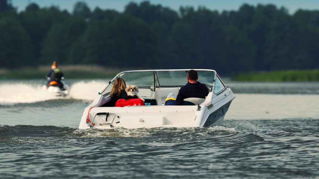 Simple Tips for a Safe Boating Season