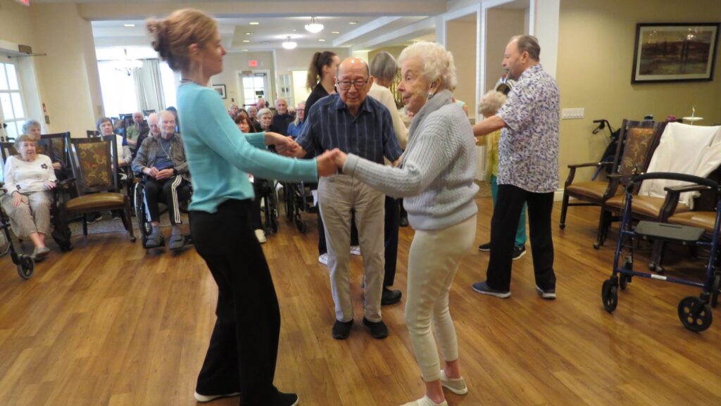 How Senior Friendships Promote Healthy Aging