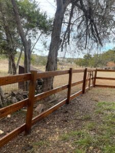 Fence2-Freedom Fence & Gates