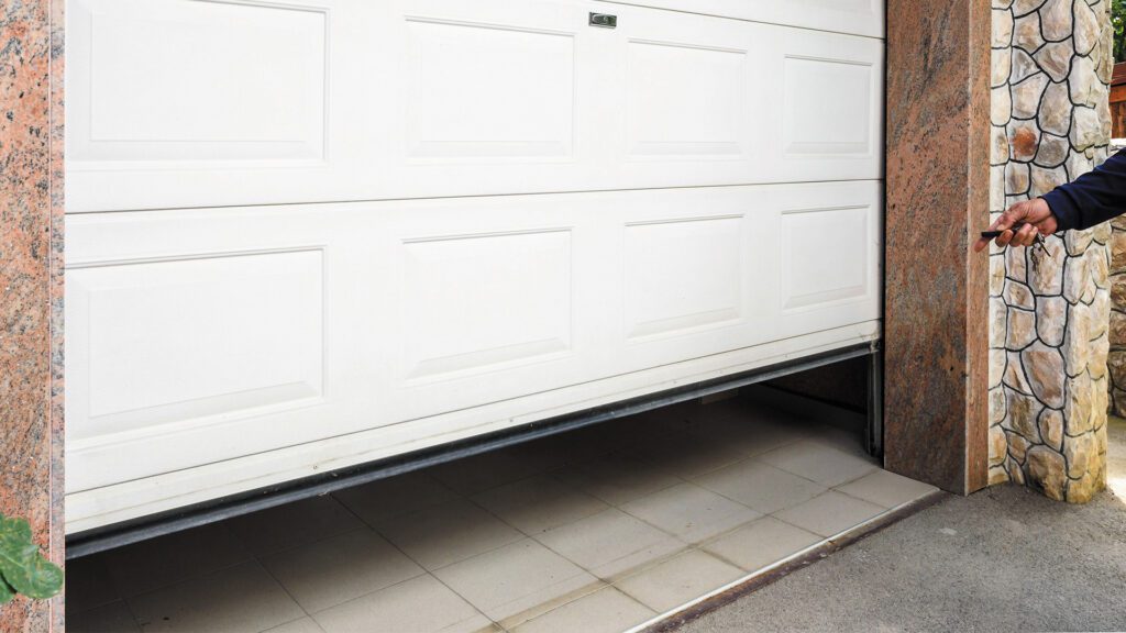 The One Thing Most Homeowners Forget Before Leaving for Vacation