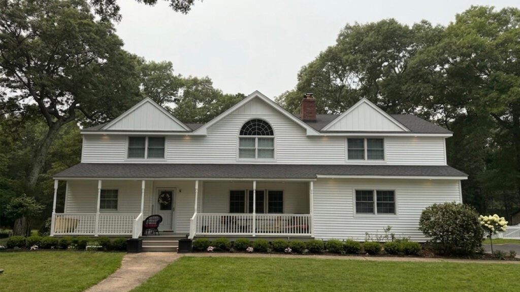 Home renovation Sumrick Builders before