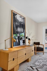 Kirsten Reilly Real Estate LLC mirror decor
