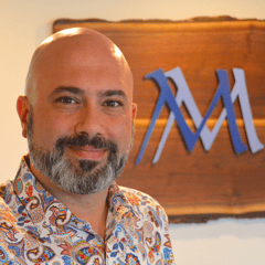 Dr. Matias Mariani