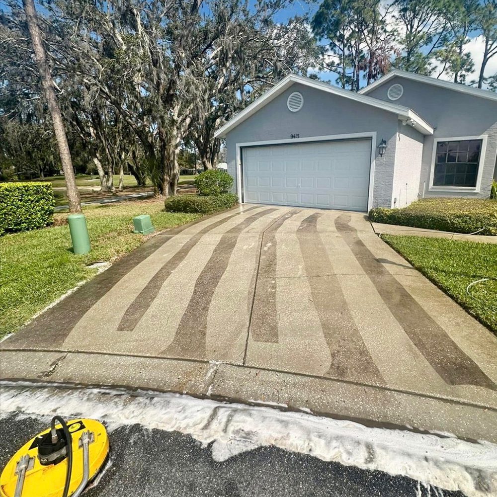 Soft washing driveway Veterans Paver Sealing & Pressure Washing