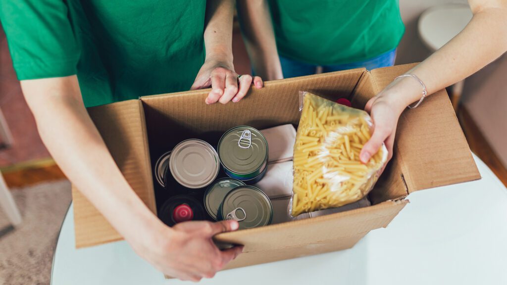 Give Back on Good Neighbor Day!