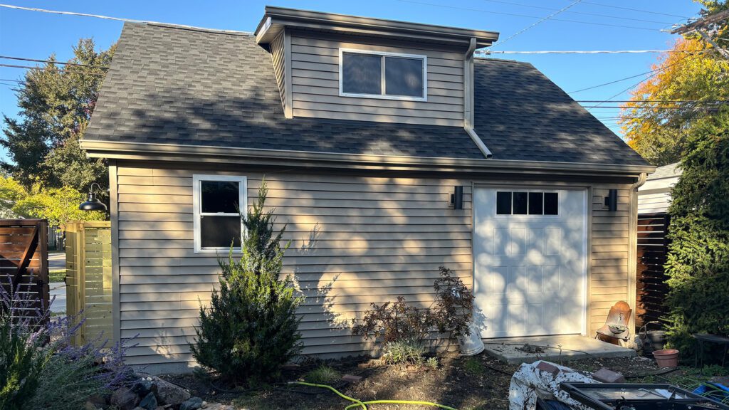 Backside of new garage A-Windy City Garage