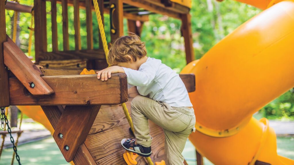 Why Outdoor Play Matters More Than Ever This Fall