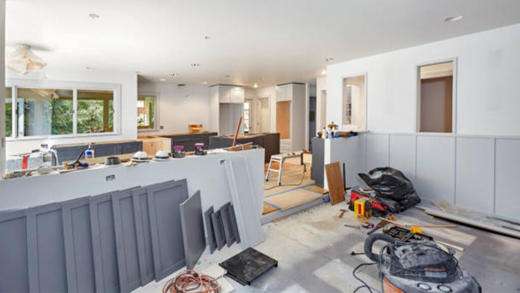 Selling Your House As-Is Vs. Remodeling
