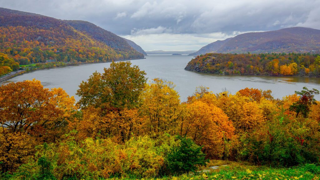 Fall Looks Better from the Water: Cruise the Hudson with Seastreak