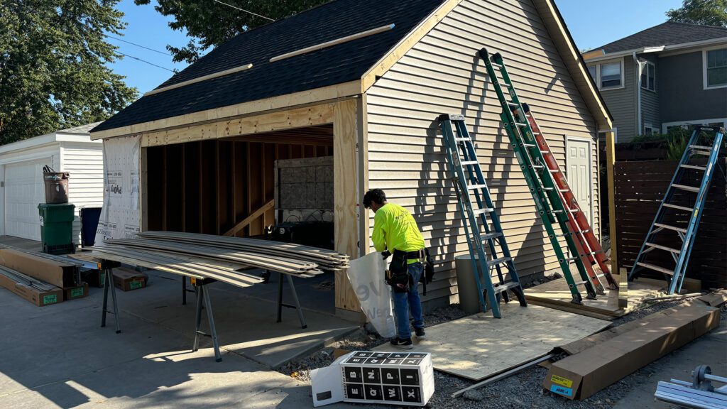 Garage building A-Windy City Garage