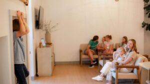 Lake Life Chiropractic lobby waiting room