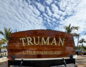 Livelli truman sign
