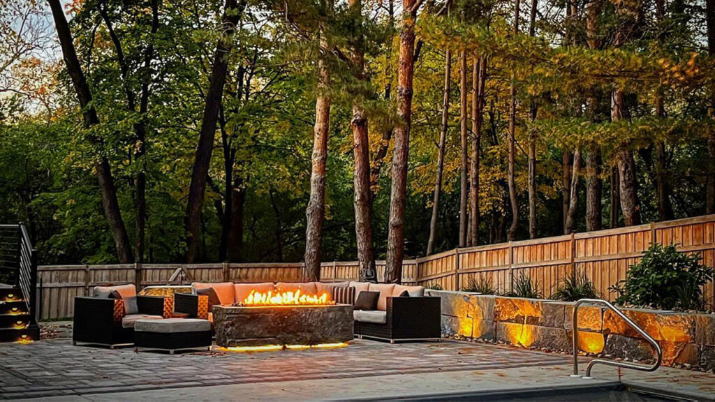Patio and outdoor fireplace Magnolia Landscape & Design Co.