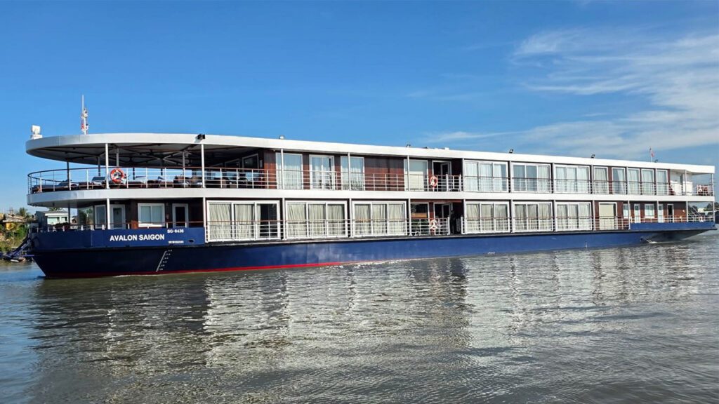 River Cruising: A Vacation Experience on the Move