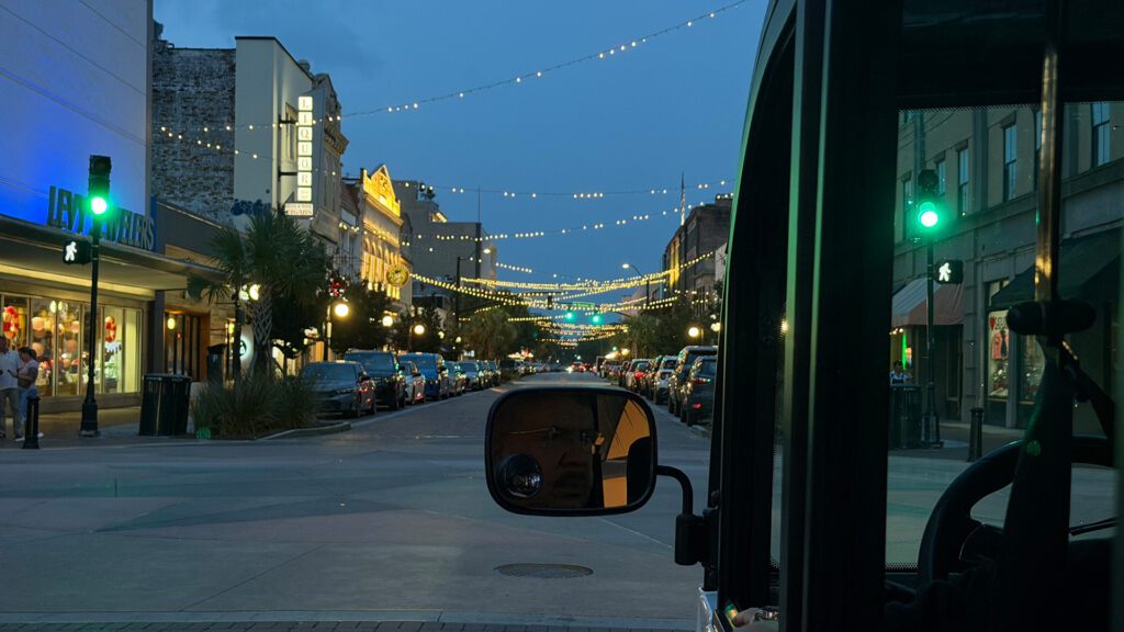 Creating Bespoke Tour Experiences for Your Out-of-Town Guests