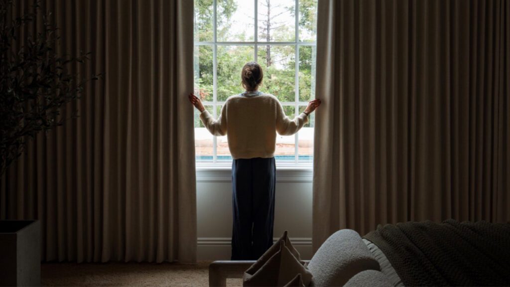 From Summer Sun to Fall Comfort: Preparing Your Windows for the Season Ahead