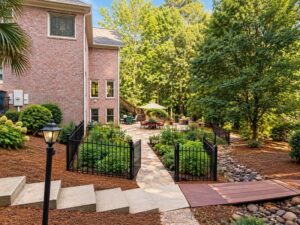 Rockin Realty LLC Powered By Exp walkway
