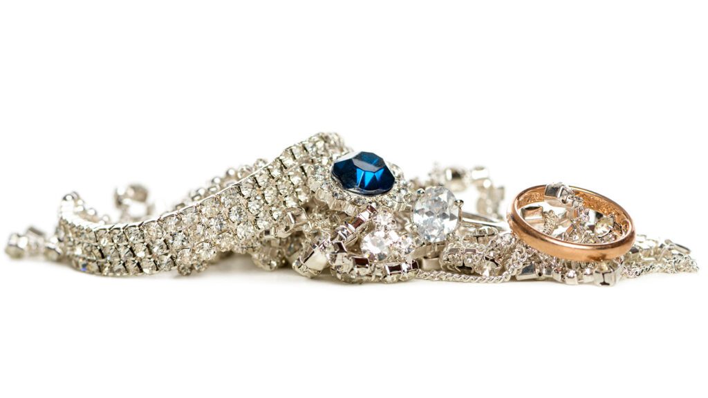 What to Do With Grandma’s Heirloom Jewelry