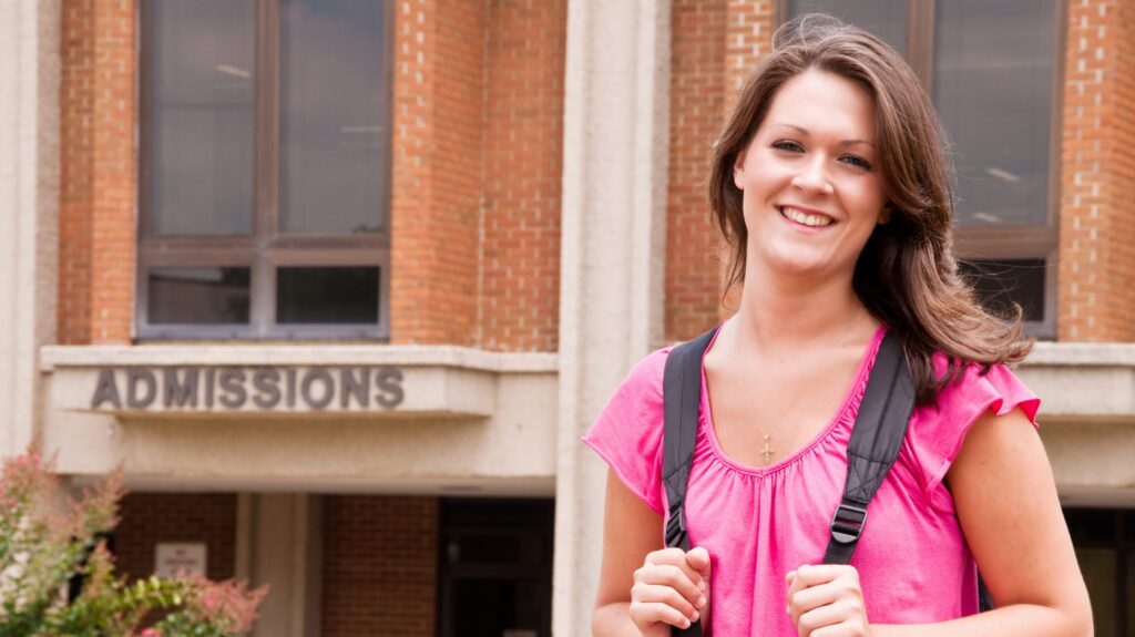 Let Two River College Group Help Navigate the College Admissions Process
