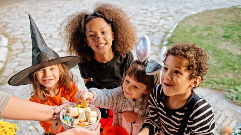 Treat Your Smile Right This Halloween