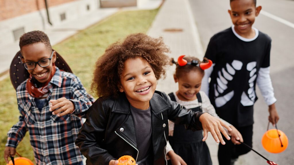 No Tricks, Just Tooth-Friendly Treats: 8 Dentist-Approved Tips for a Healthier Halloween