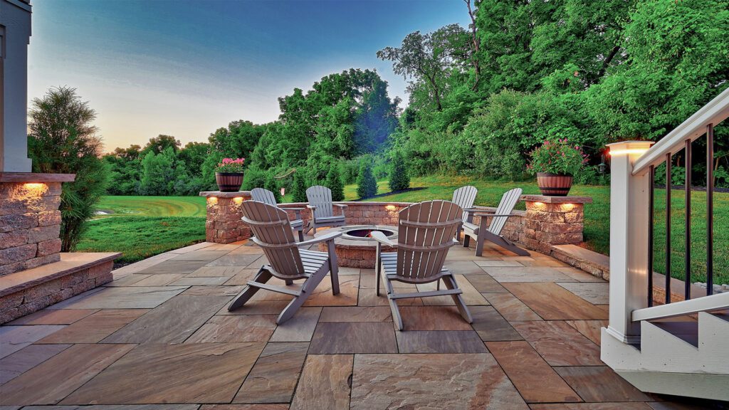 Outdoor patio area Landscapes by Terra