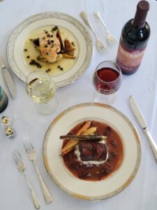 Stokelan Estate Winery food and drink options