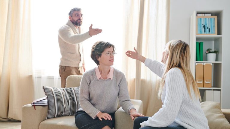 How to Avoid Family Fights During Probate